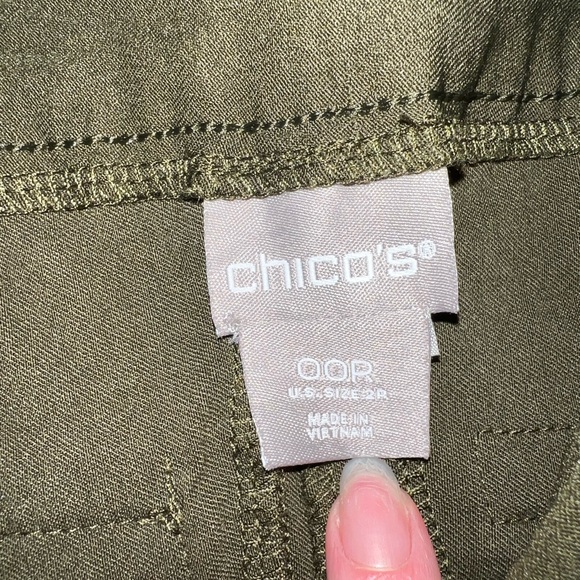 Chicos Green Pants - Picture 3 of 6